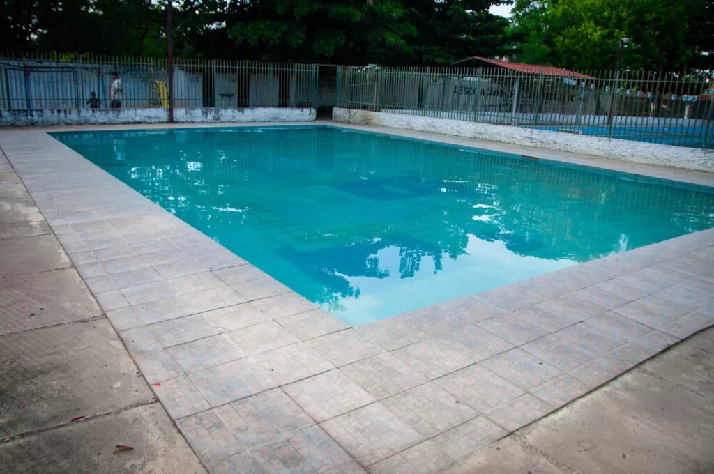 piscina criança 0104